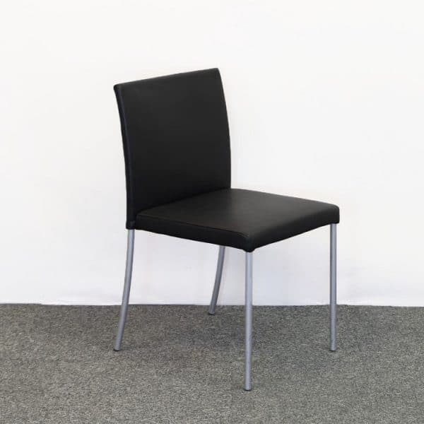 Fikastol Deen Chair WALTER KNOLL