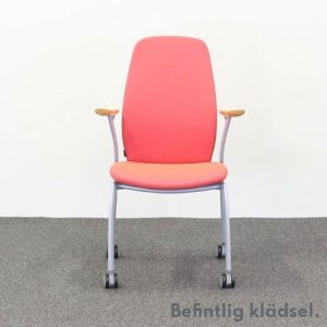 Konferensstol Plus 375 (Ny klädsel/befintlig | KINNARPS