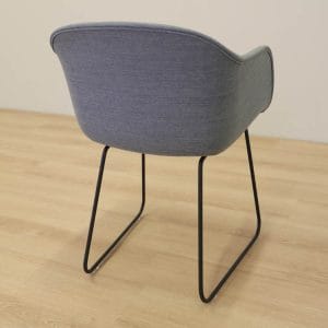 Stol Fiber Armchair Sled Base MUUTO