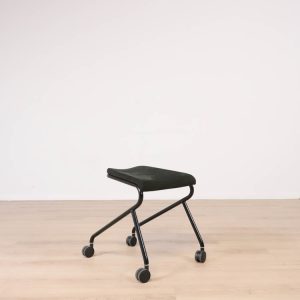 Svart Pall Add Move Stool 46 | LAMMHULTS