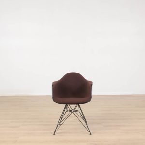 Konferensstol Eames Fiberglass Armchair DAR | VITRA